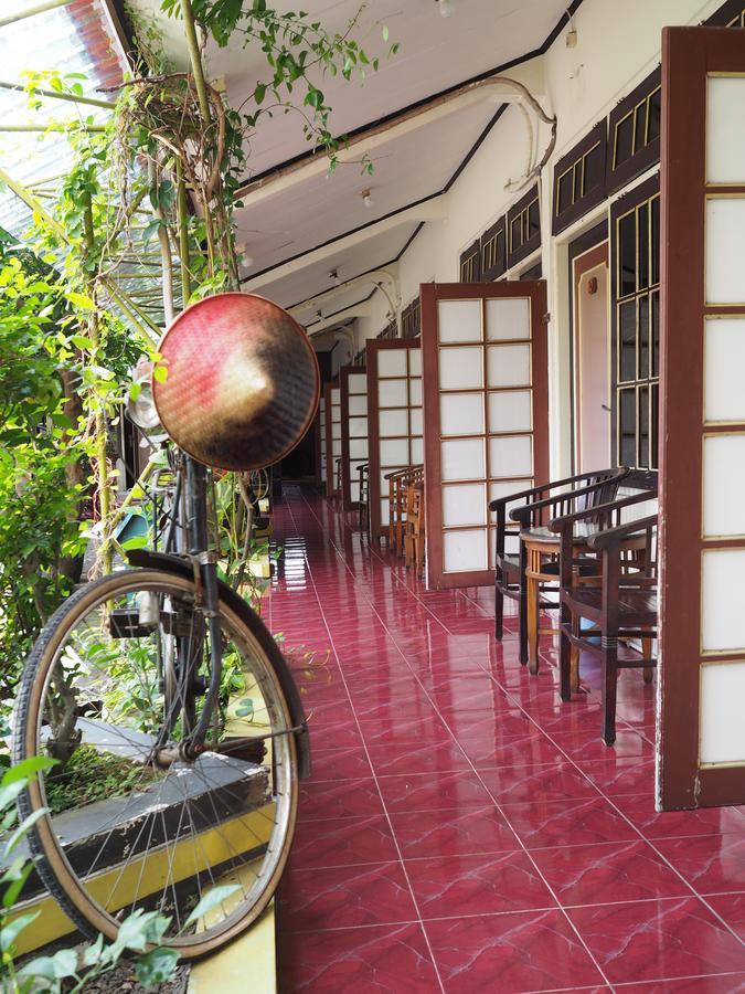 Diaga Grha Hotel Джокякарта Екстериор снимка