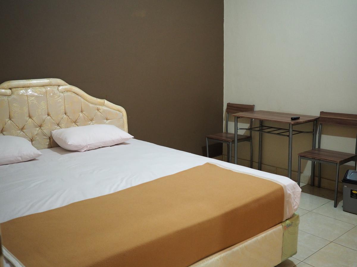 Diaga Grha Hotel Джокякарта Екстериор снимка