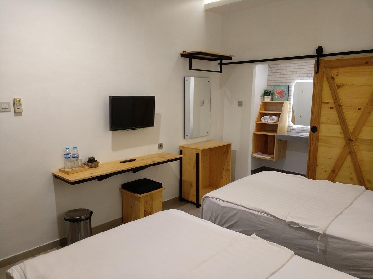Diaga Grha Hotel Джокякарта Екстериор снимка